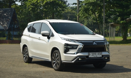 Doanh số bán tốt, Mitsubishi chỉ thay đổi nhẹ cho Xpander và Xpander Cross 2025